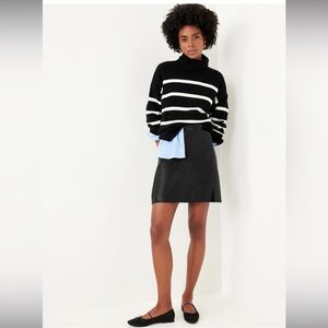 NWT Black Mini Skirt